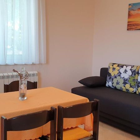 Apartment Jf Rezine Lovran Buitenkant foto