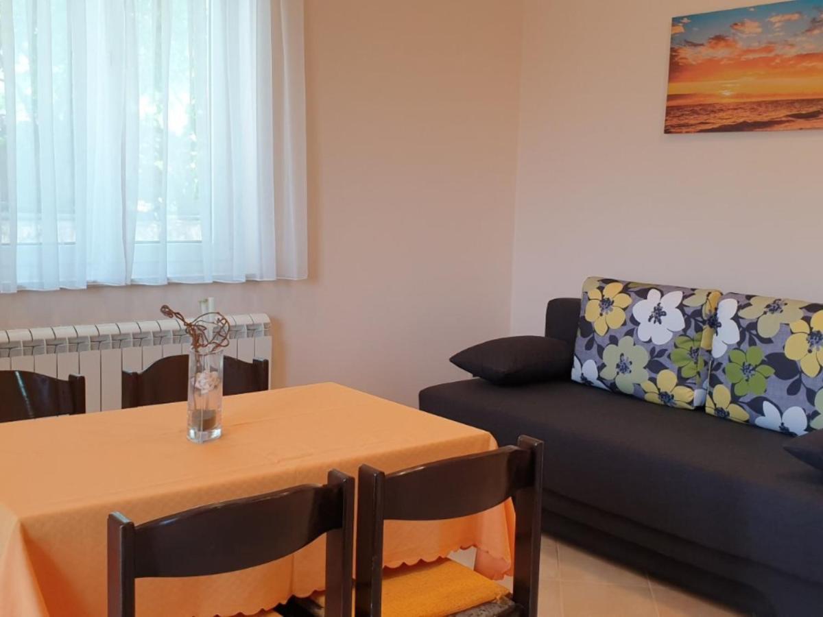 Apartment Jf Rezine Lovran Buitenkant foto